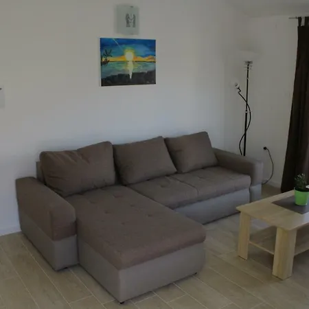 Ana I Toni Apartamento *